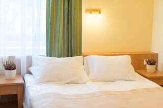 Отель Hotel Vita Друскининкай Стандартный двухместный номер с 1 кроватью или 2 отдельными кроватями-5